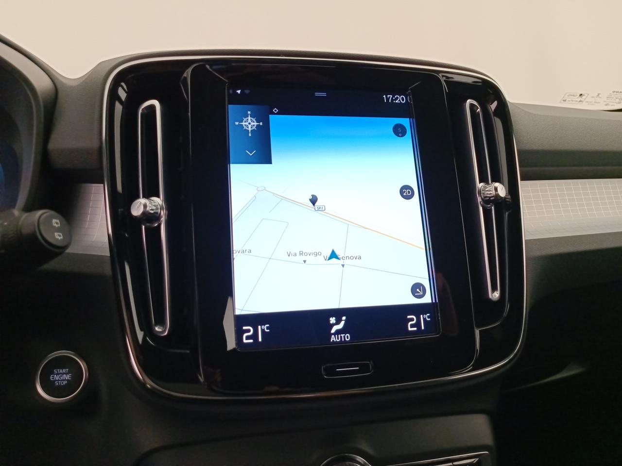 VOLVO XC40 1.5 t3 Momentum Pro 163cv auto my21
