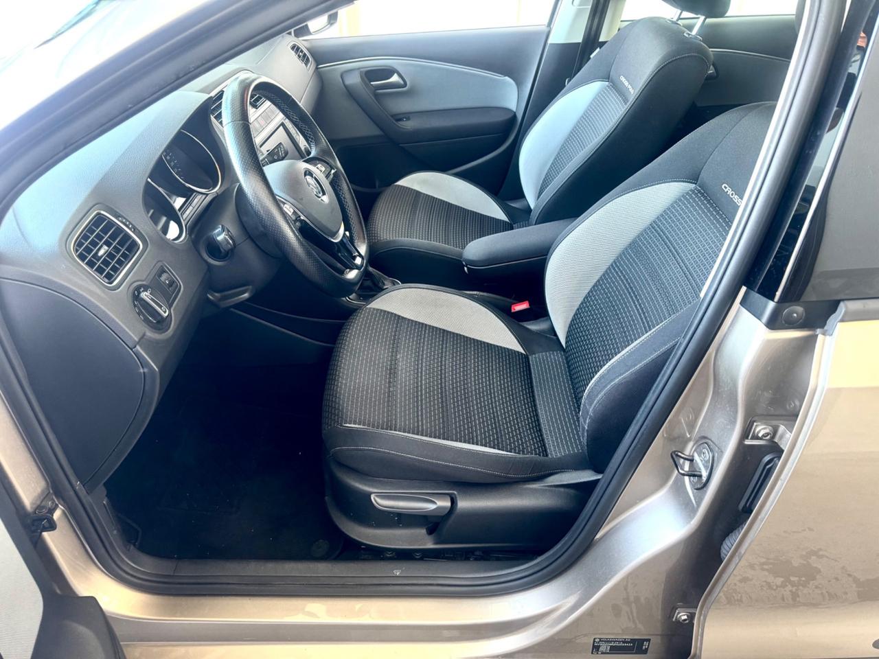 Volkswagen Polo Cross 1.2 TSI DSG BlueMotion Technology