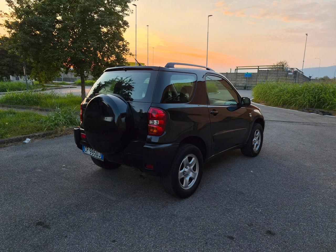 Toyota RAV 4 2.0 16V cat 3 porte Sol