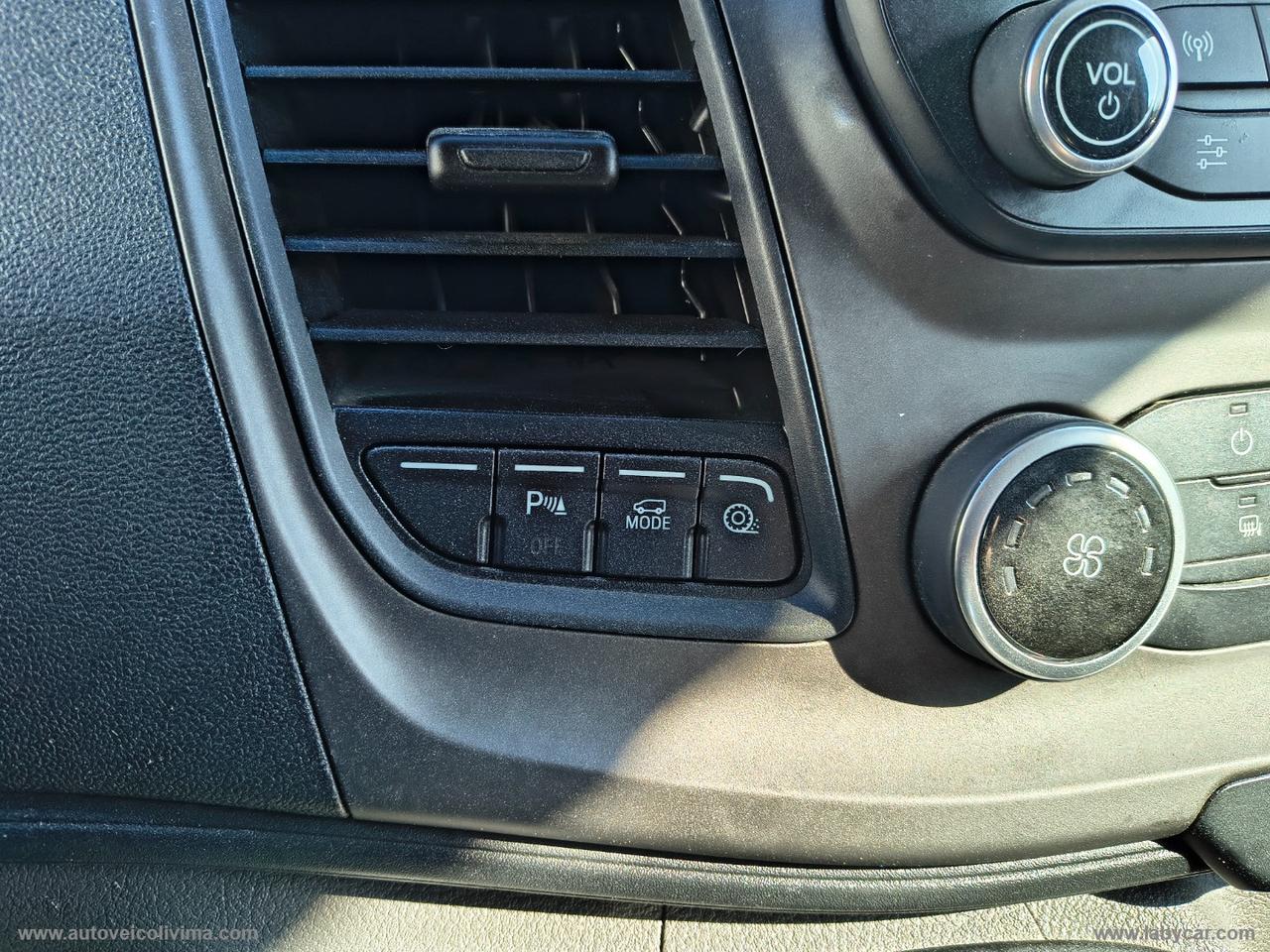 Tran.Cust.320 2.0EcoB.130 PC F.Trend