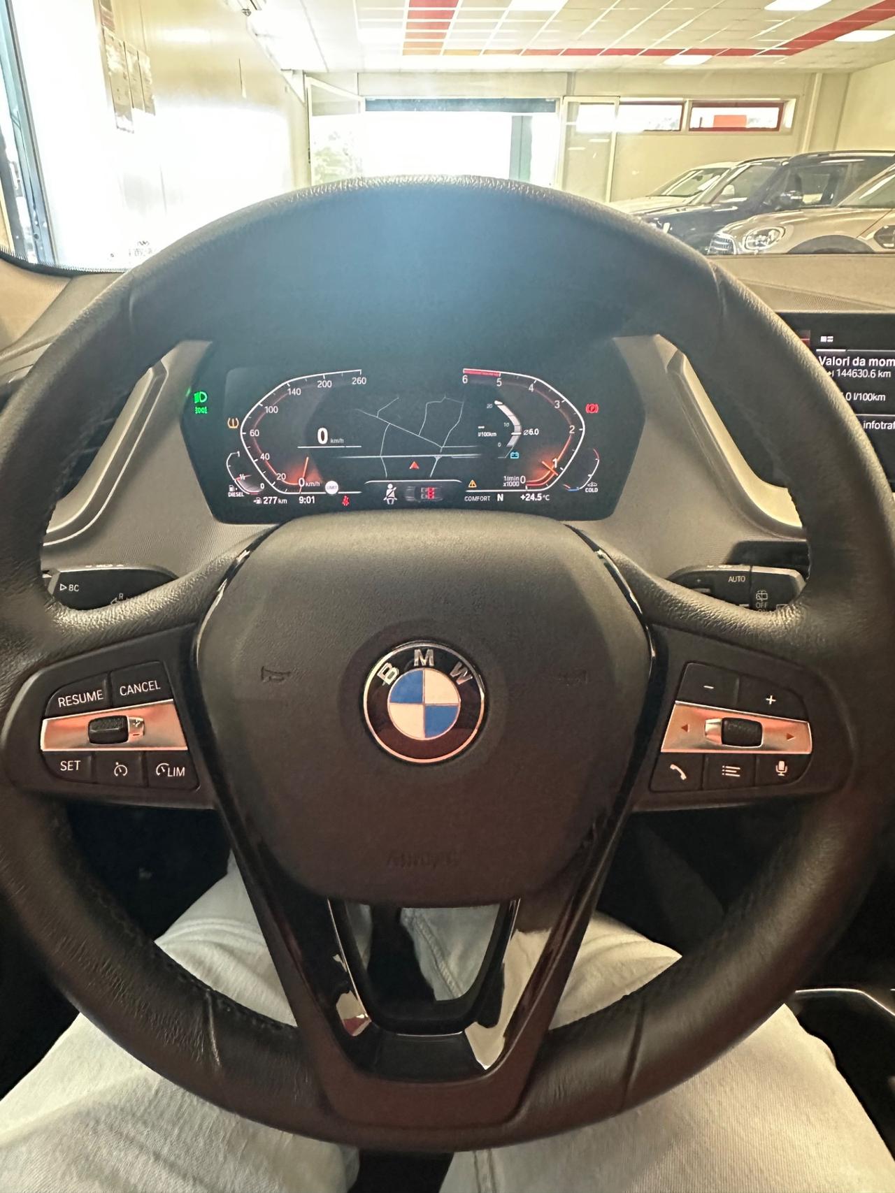 Bmw 120 120d 5p. Business Advantage