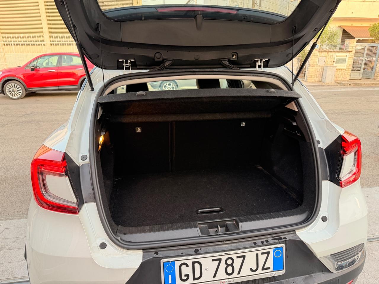Renault Captur TCe 100 CV GPL Intens-2020