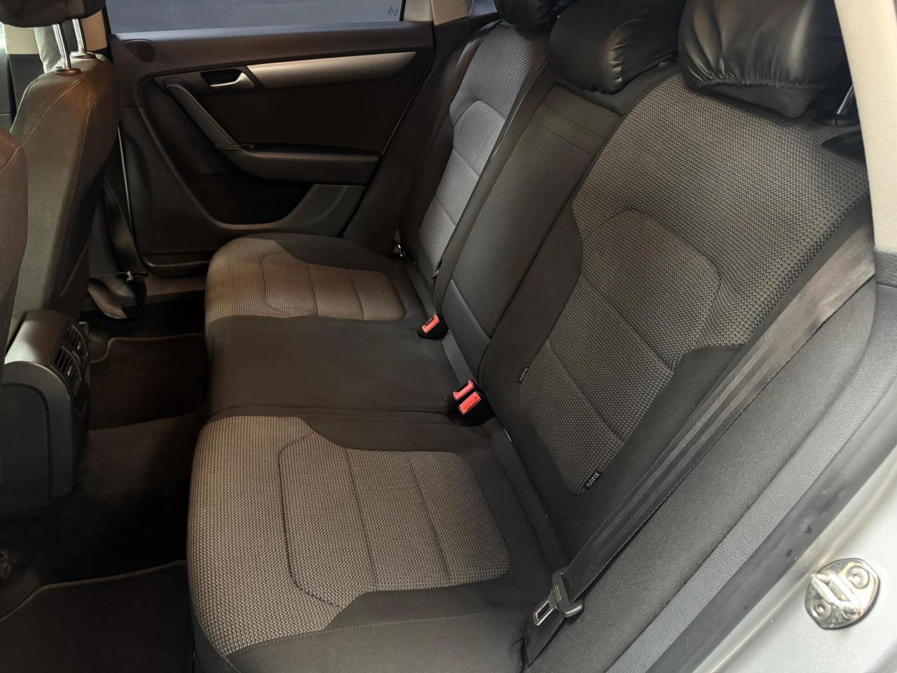 Volkswagen Passat Var. 2.0 TDI Highline BlueM.Tech.