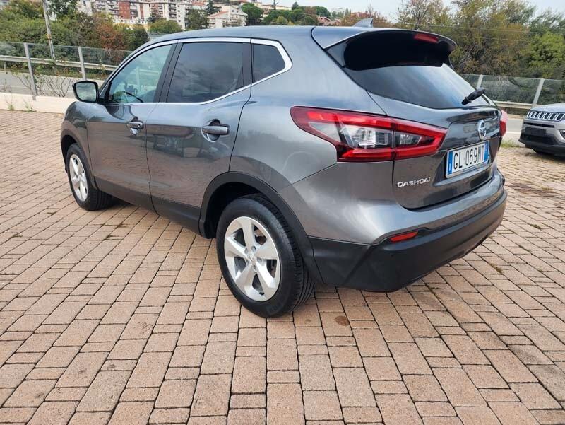 Nissan Qashqai 1.3 DIG-T 140 CV Business