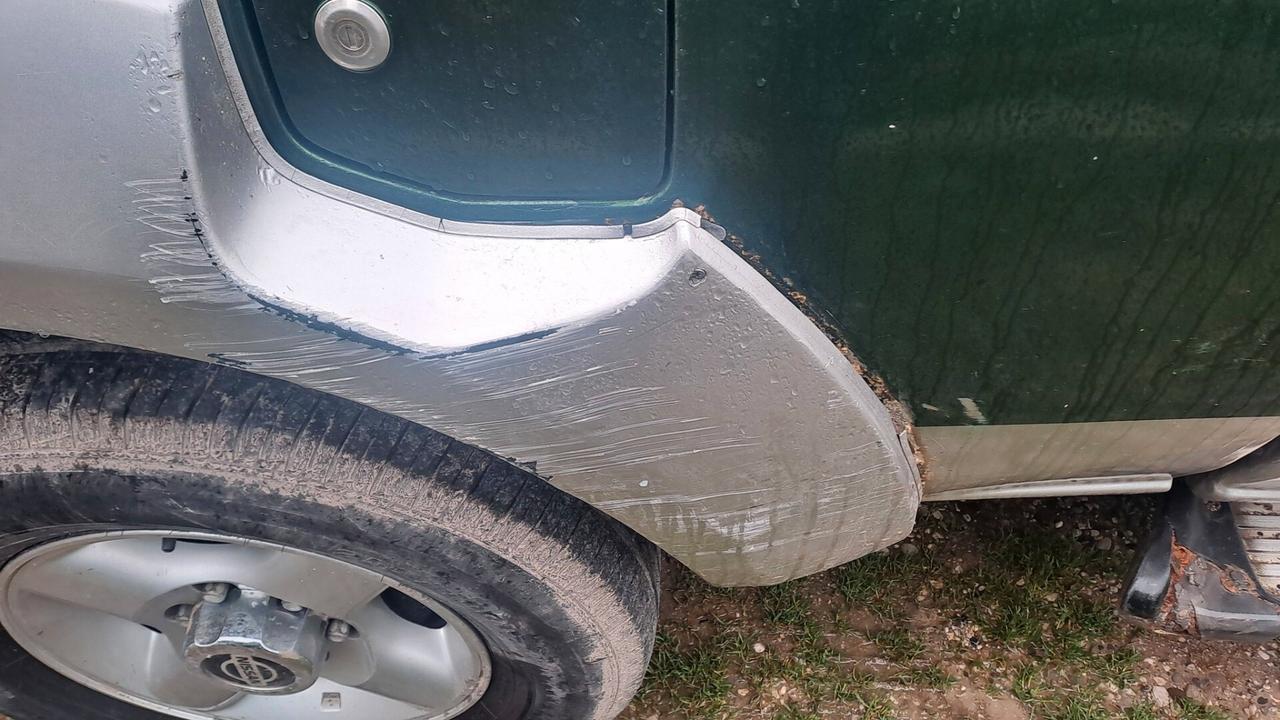 Nissan NAVARA Pick Up CABINASINGOLA