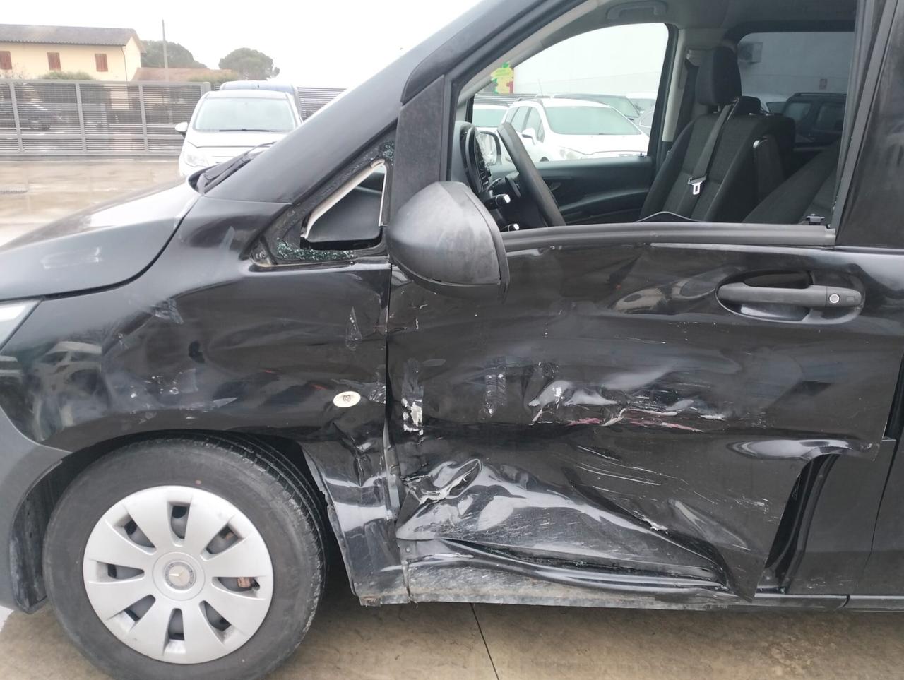 Mercedes-benz Vito 2.2 114 CDI 9 POSTI - SINISTRATO