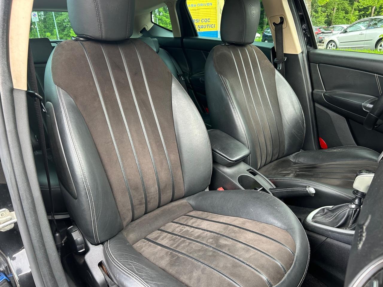 Lancia Delta 2.0 MJT DPF Executive