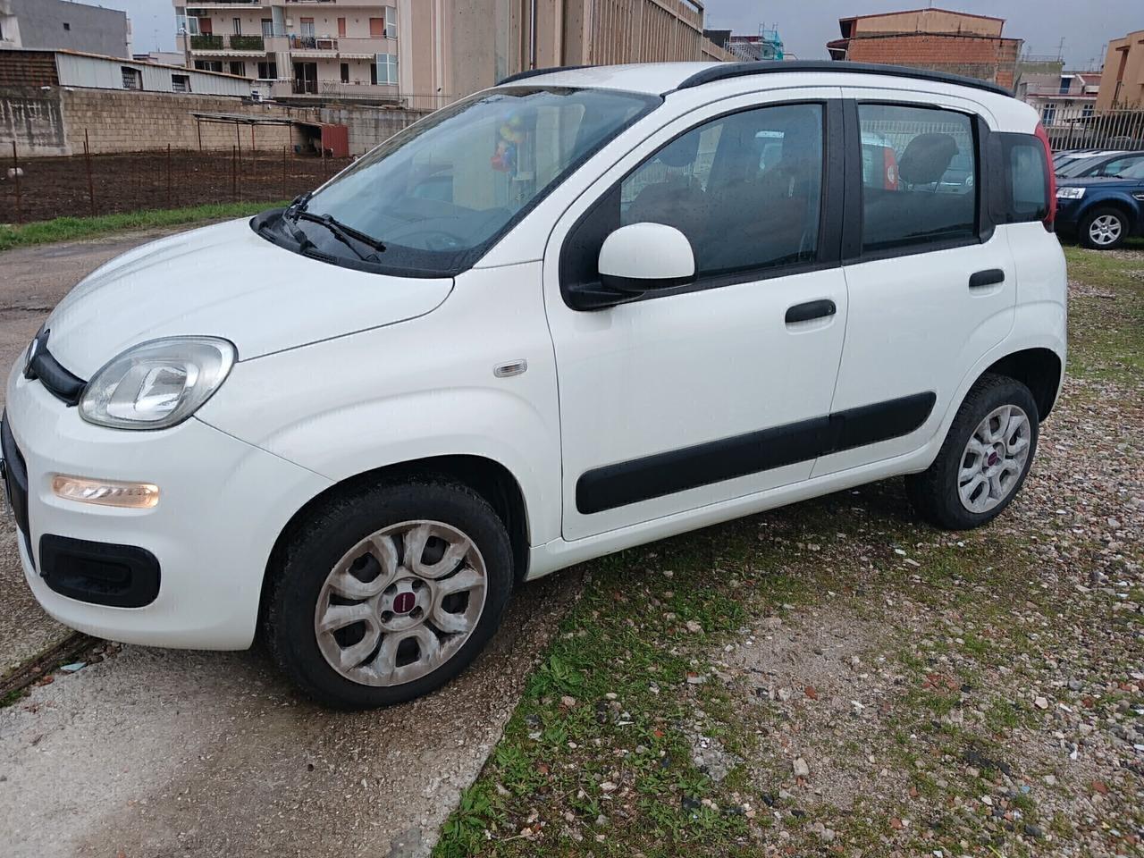 Fiat Panda 0.9 TwinAir Turbo Natural Power Lounge