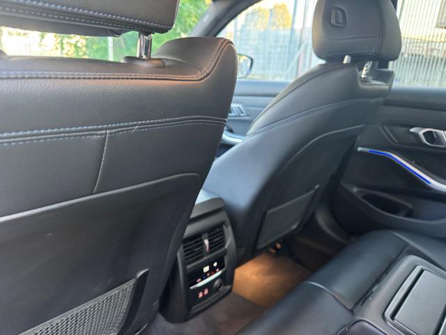 BMW 318 d M-SPORT AUTOM. NAVI+RETR. KM. 59.900