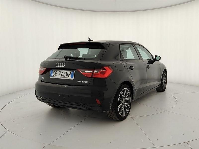 Audi A1 A1 SPB 25 TFSI Identity Black - OK PER NEOPATENTATI ! AUTOVETTURA RISERVATA A RIVENDITORI !!!