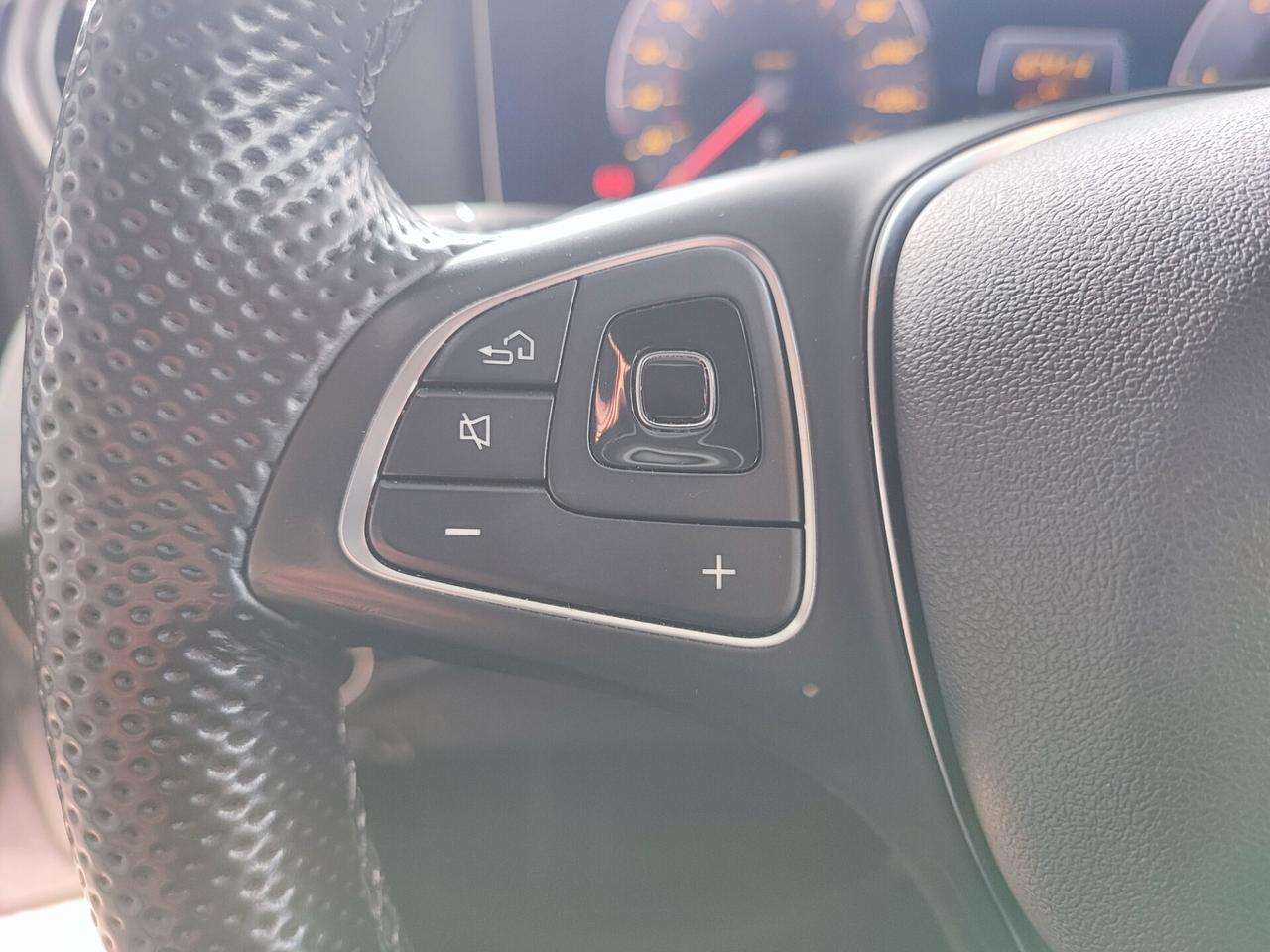 Mercedes-benz E 220 d S.W. 4Matic Auto Premium All-Terrain