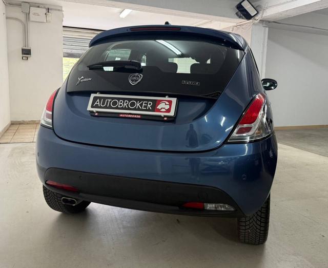 LANCIA Ypsilon 1.0 FireFly 5 porte S&S Hybrid Gold