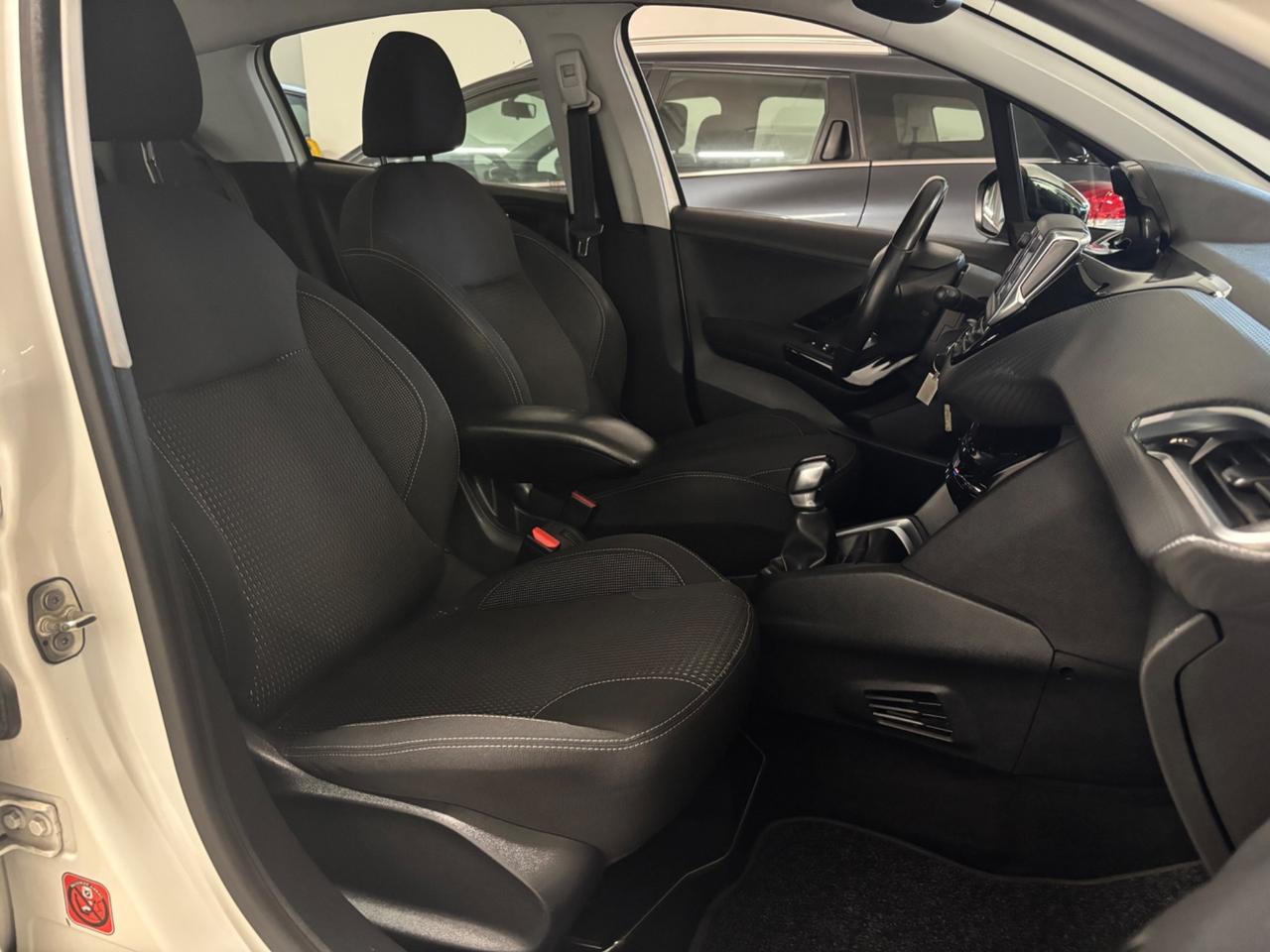 Peugeot 208 1.6 HDI OK NEOPATENTATI