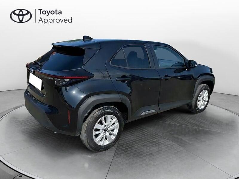 Toyota Yaris Cross 1.5h Business fwd 116 CV e-cvt