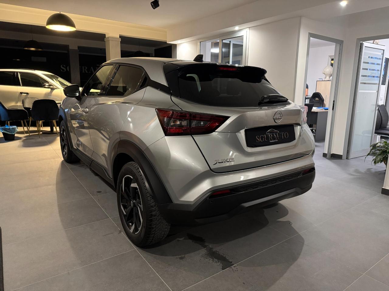 NISSAN JUKE 1.0 DIG-T N-CONNECTA DCT 2024