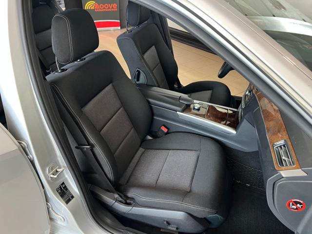MERCEDES-BENZ E 220 BlueTEC S.W. 4Matic Automatic Business