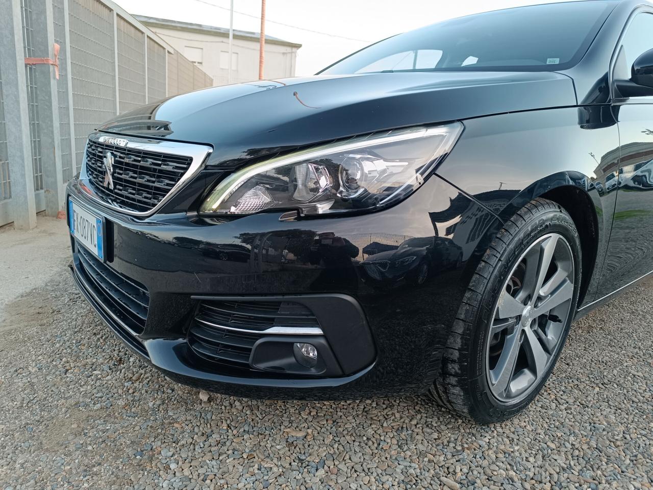 Peugeot 308 BlueHDi 130 S&S SW Allure