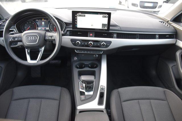 AUDI A4 Avant 35 TFSI S tronic Business *NAVIGATORE*