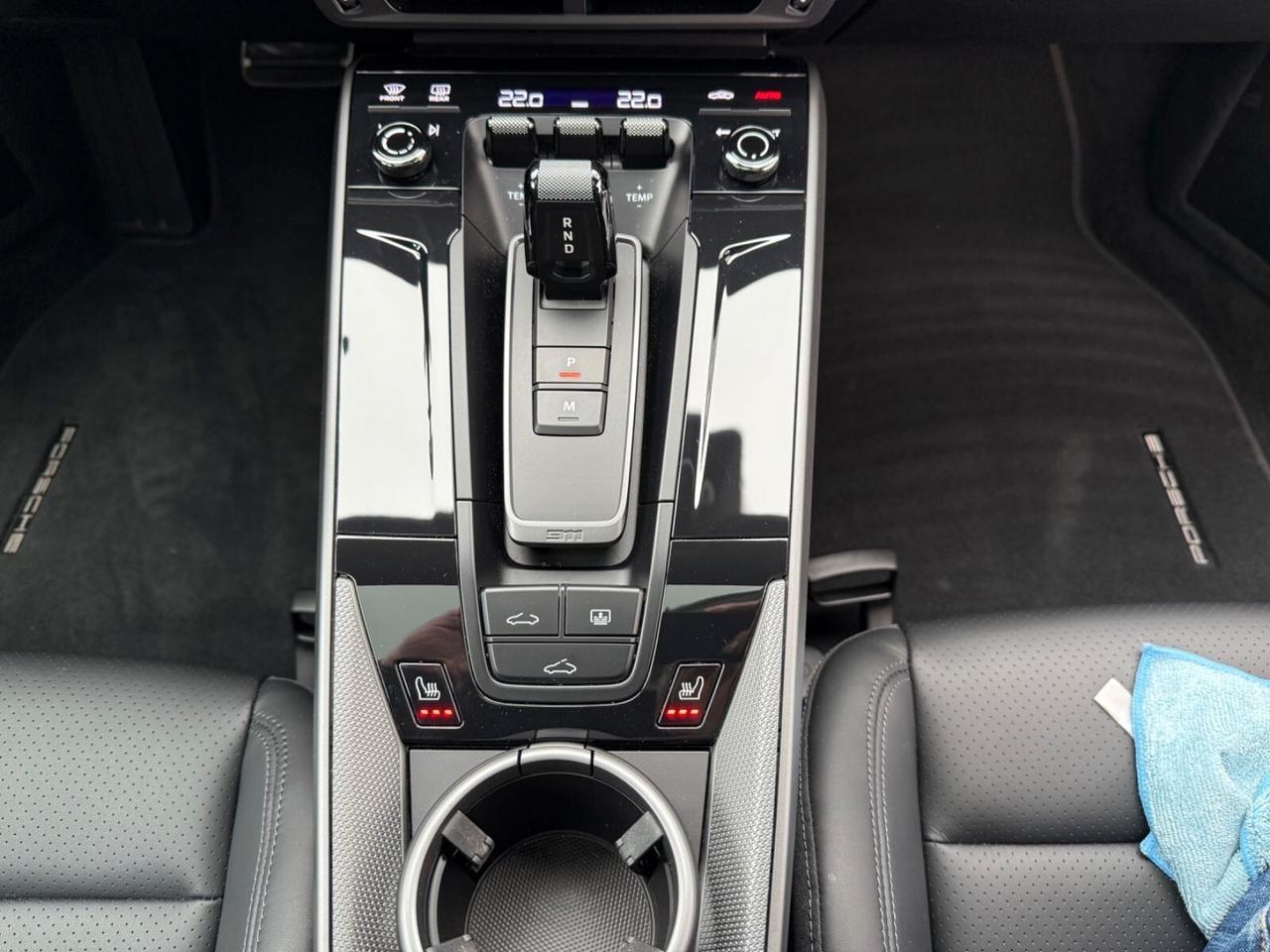 Porsche 911 Carrera