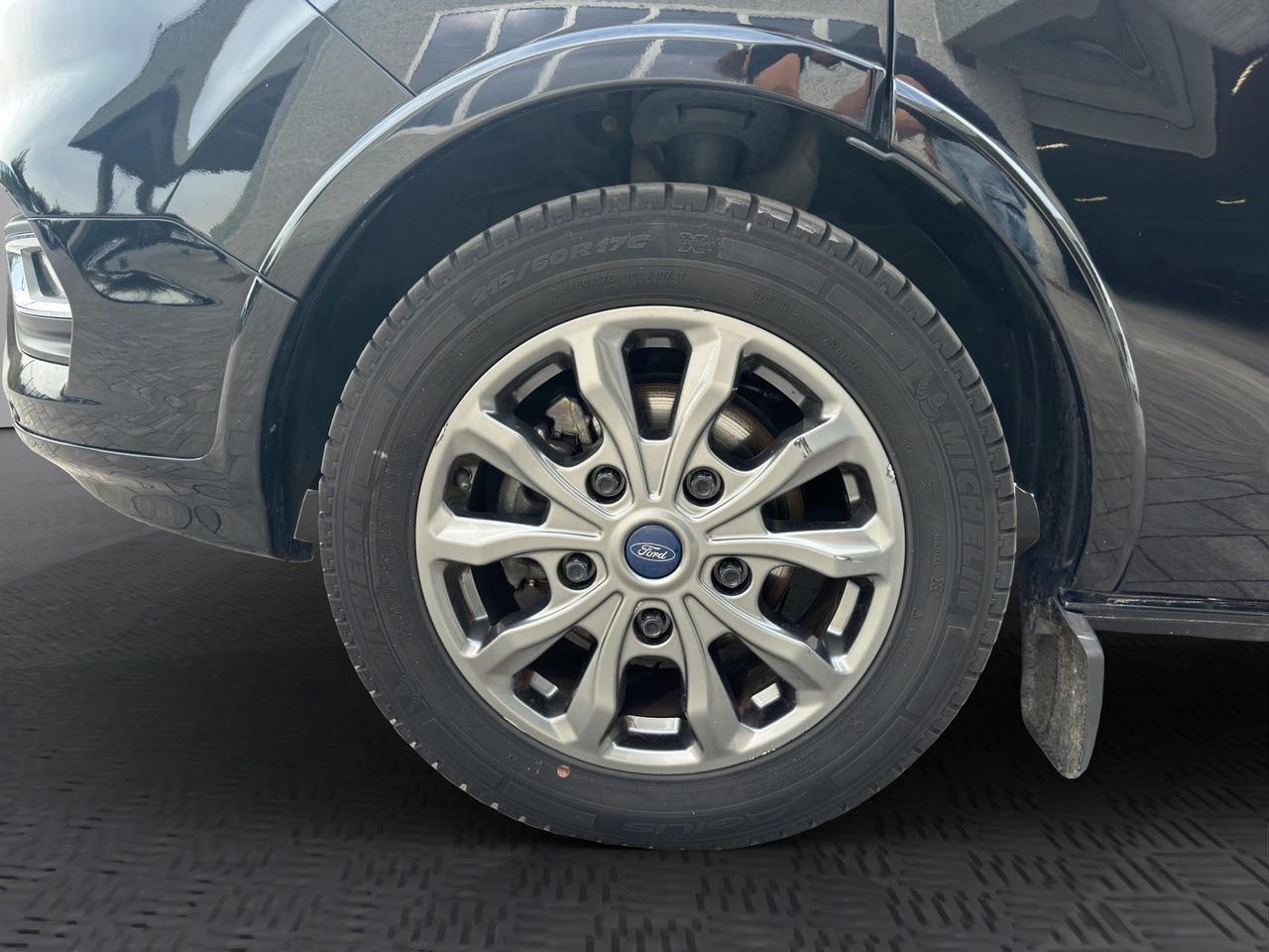 Ford Tourneo Custom 320 2.0 tdci MHEV 130cv Trend