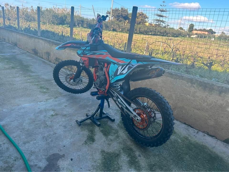 Ktm 350 4T ktm 350