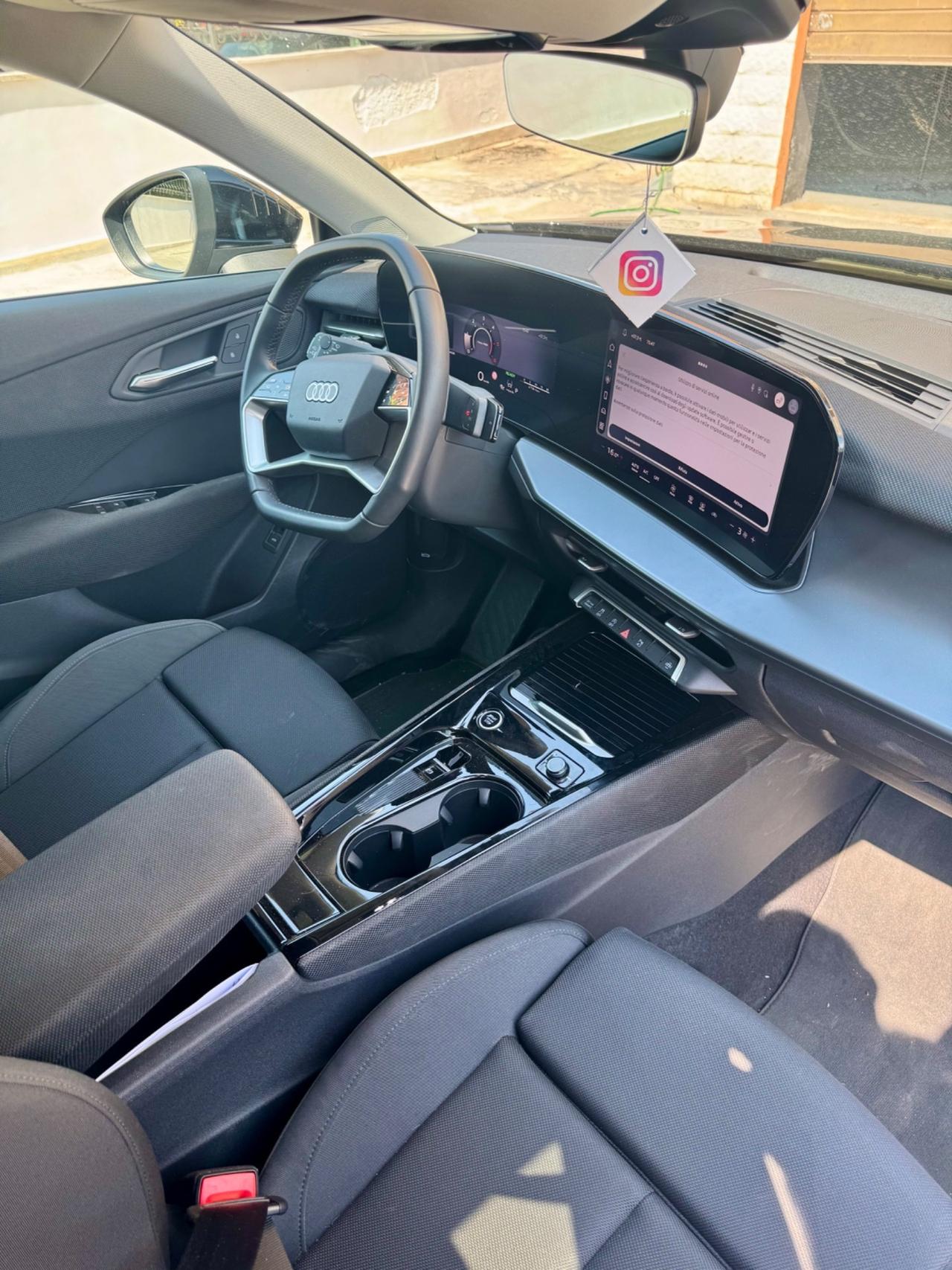 Audi Q3 TDI S tronic S-line edition