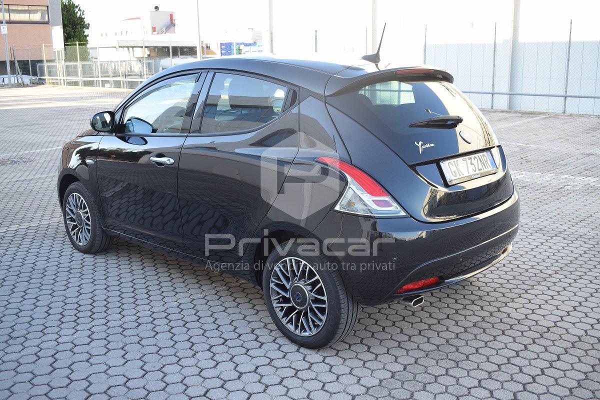 LANCIA Ypsilon 1.0 FireFly 5 porte S&S Hybrid Gold Plus