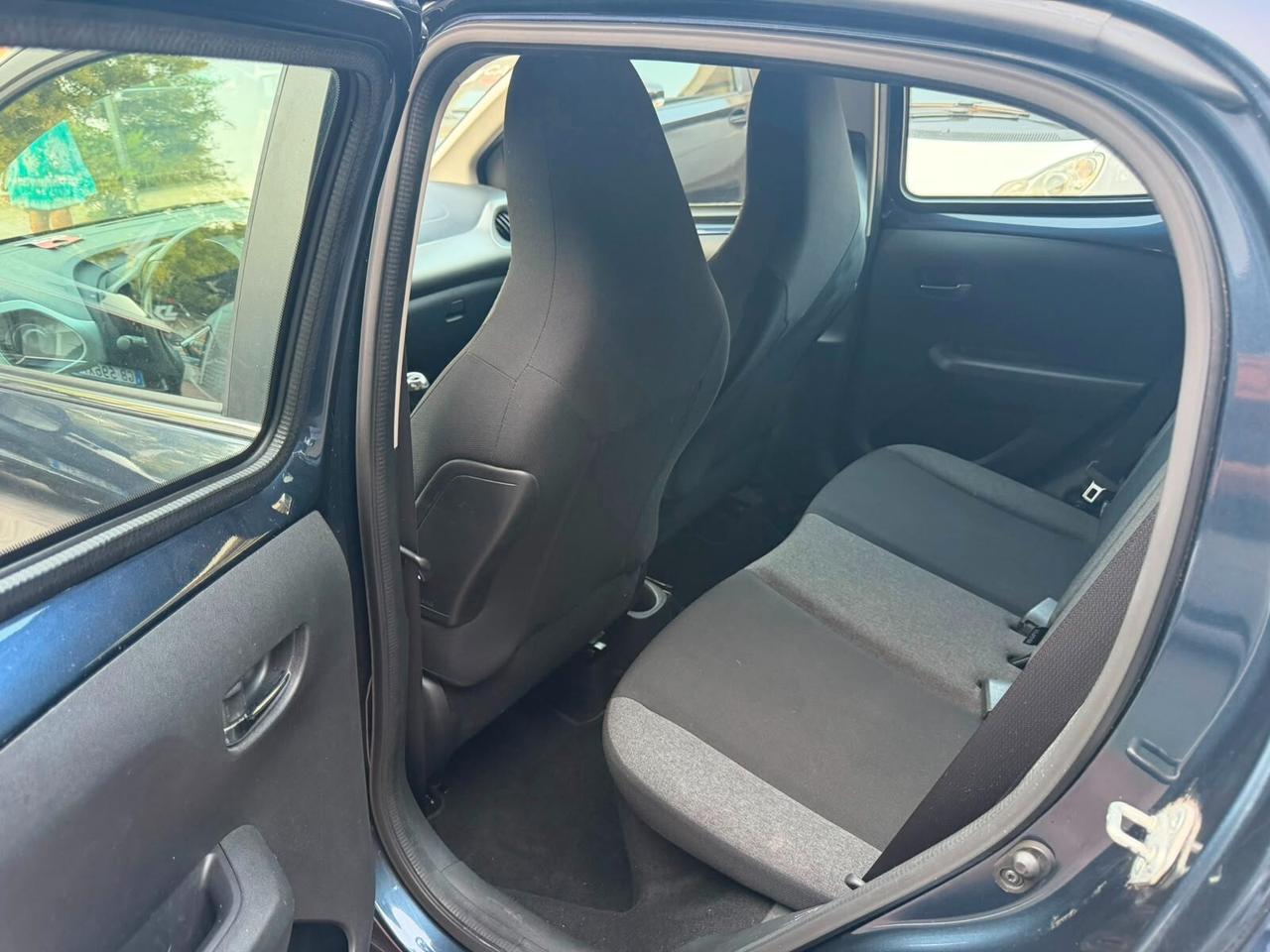 Citroen C1 PureTech 82 5 porte Shine
