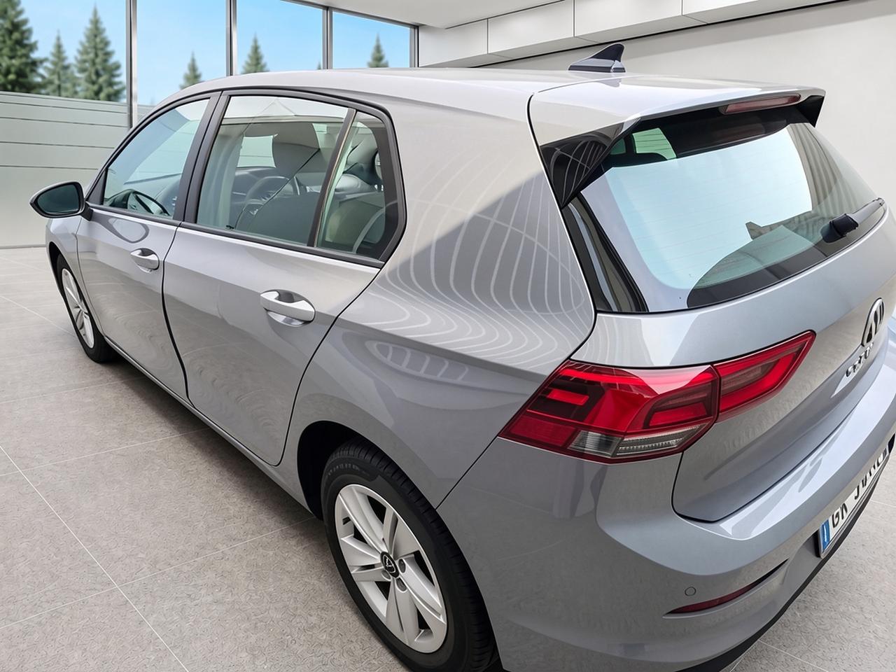 Volkswagen Golf 2.0 TDI 115 CV SCR Life SOLO PER COMMERCIANTI