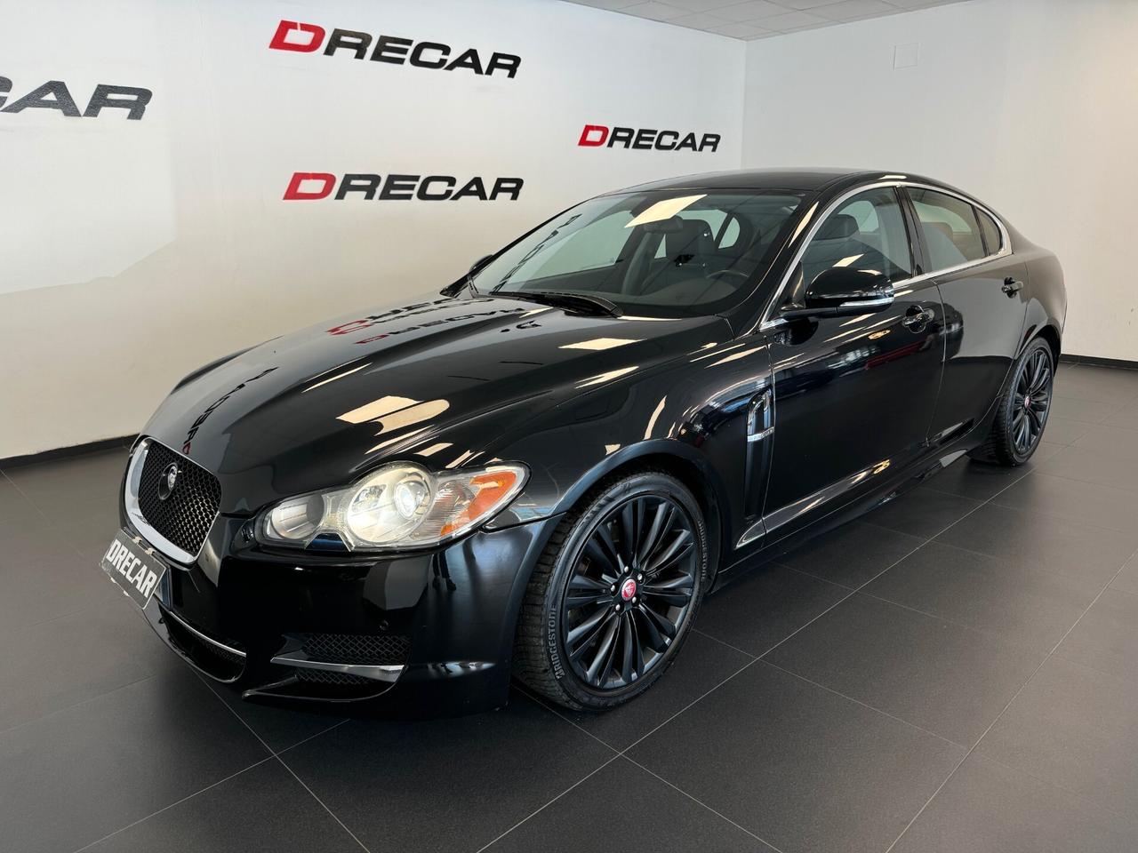 Jaguar XF 3.0 DS V6 Stealth Edition BLACK PACK