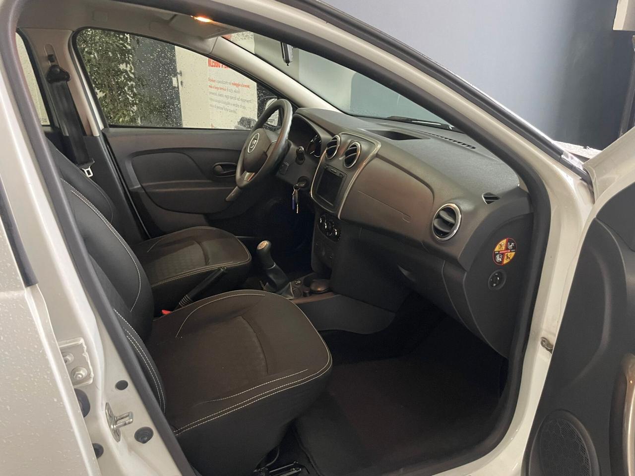 Dacia Sandero 1.2 GPL 75CV Lauréate ok neopatentati