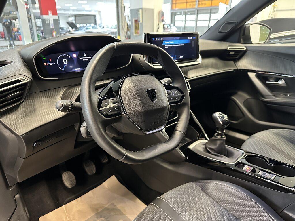 Peugeot 2008 1.2 PureTech Allure