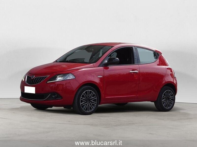 Lancia Ypsilon 1.0 FireFly 5 porte S&S Hybrid Ecochic Gold