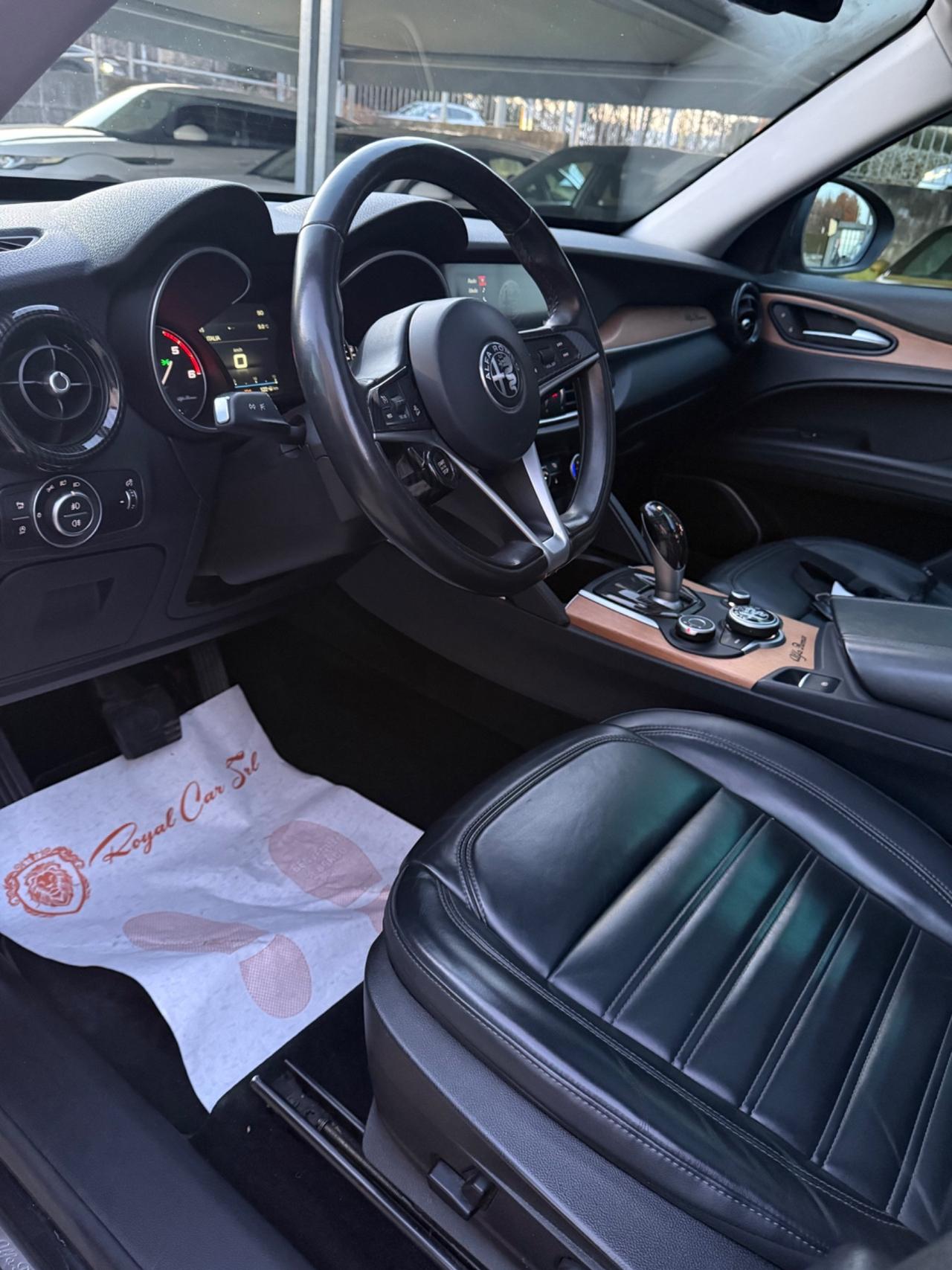 Alfa Romeo Stelvio 2.2 MOTORE NUOVO