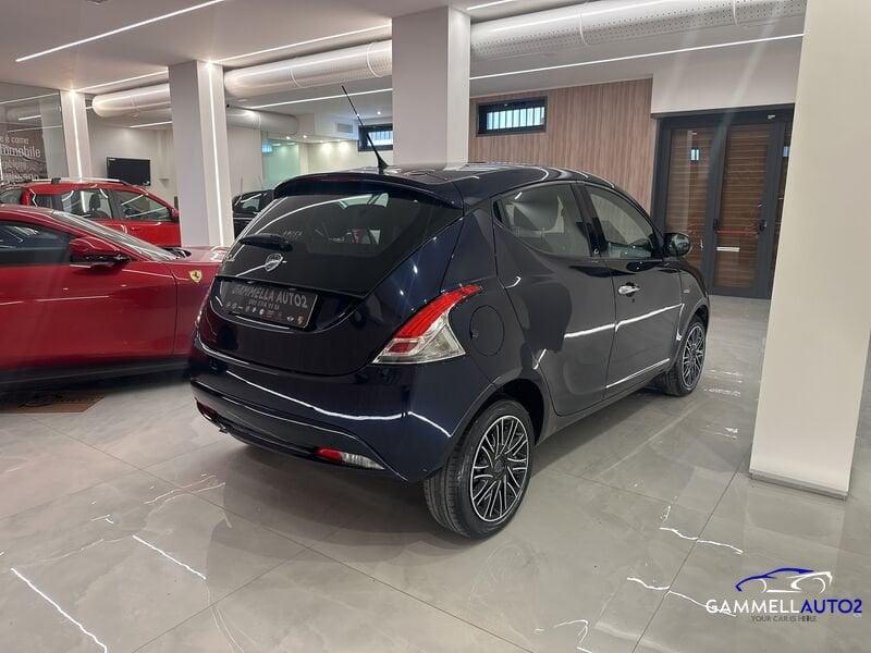 Lancia Ypsilon 1.2 69 CV 5 porte GPL Ecochic Gold