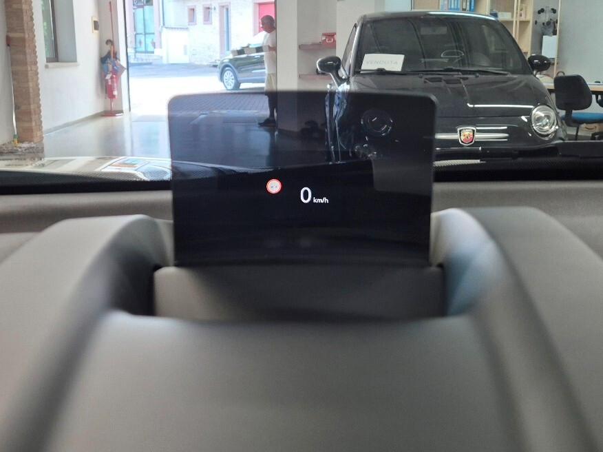 Citroen C3 Aircross BlueHDi Shine HEAD UP DISPLAY