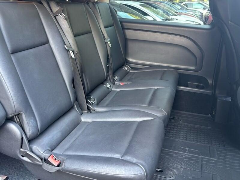 Mercedes-Benz Vito 114 CDI PC Mixto Compact Autocarro N1 con posti