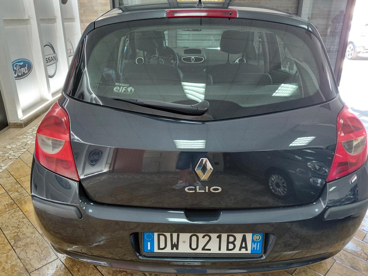 Renault Clio 1.2 16V CAMBIO AUTOMATICO