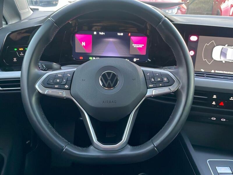 Volkswagen Golf VIII 2020 1.0 etsi evo Life 110cv dsg