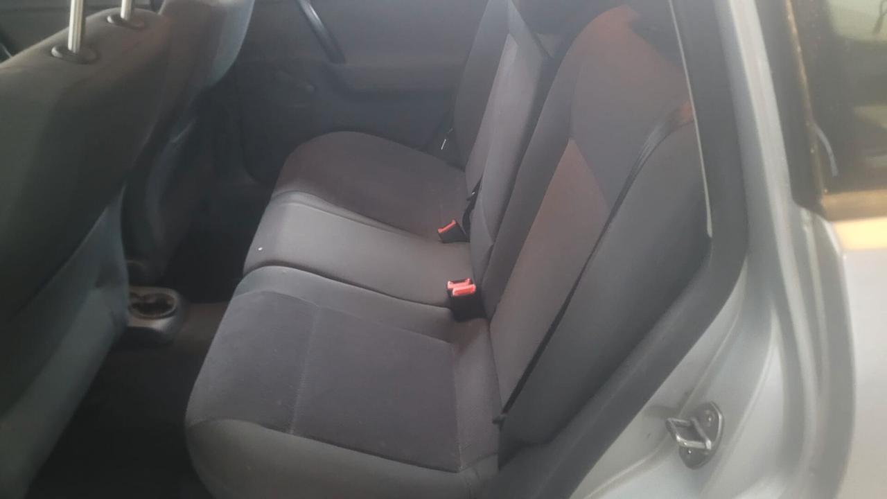 Volkswagen Polo 1.2 5p