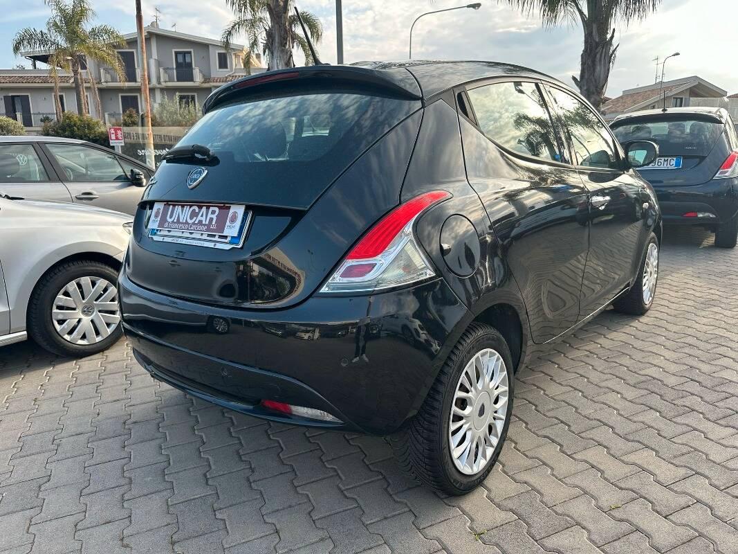 Lancia Ypsilon 1.2 Platinum ecochic Gpl 69cv my16
