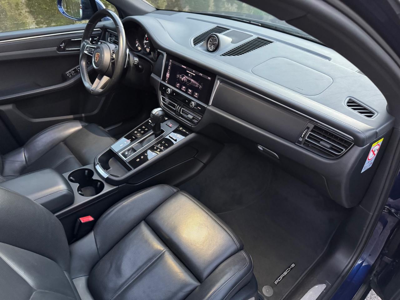 Porsche Macan cerchi 21, tetto, tagliandi Porsche