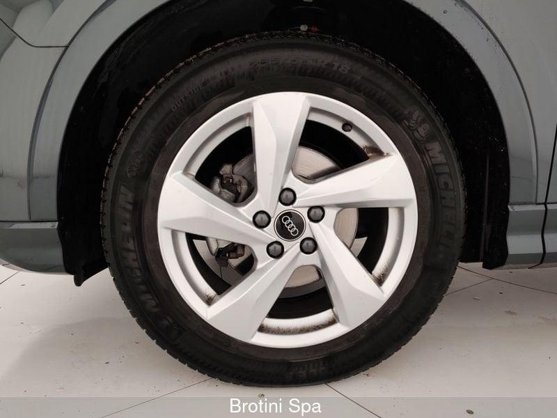 Audi Q3 2.0 35 TDI S Tronic Business Advanced