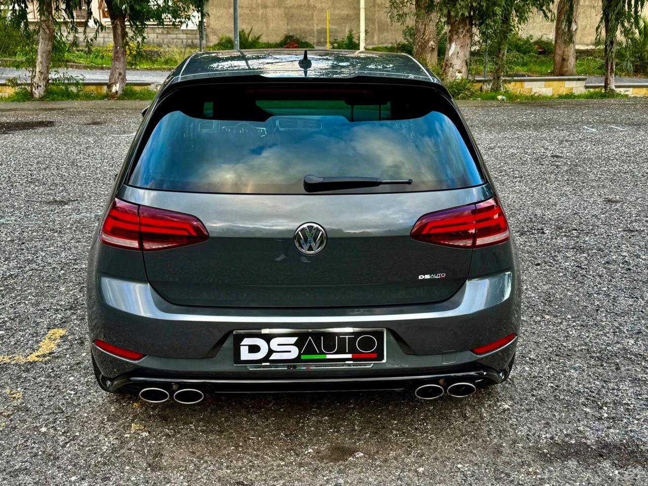 VOLKSWAGEN GOLF 1.6 TDI 115 CV DSG SPORT R LINE