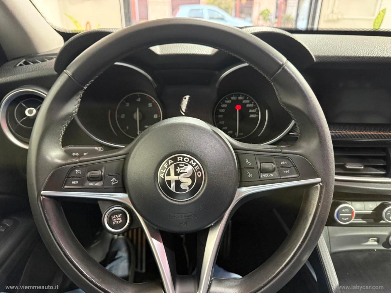 Alfa Romeo Stelvio 2.2 Turbodiesel 210 CV AT8 Q4 Super