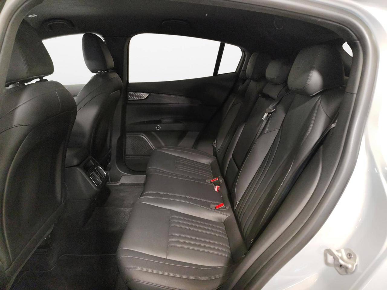 Maserati Grecale GT 300cv