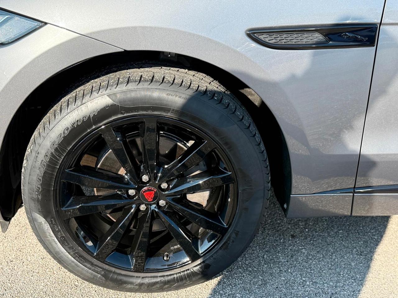 Jaguar F-Pace 2.0 D IBRIDA/DIESEL R-DYN FULL AFFARE