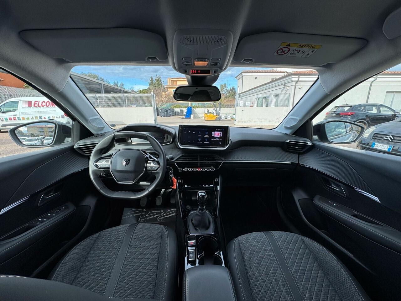 PEUGEOT 208 - GT LINE -PROMO