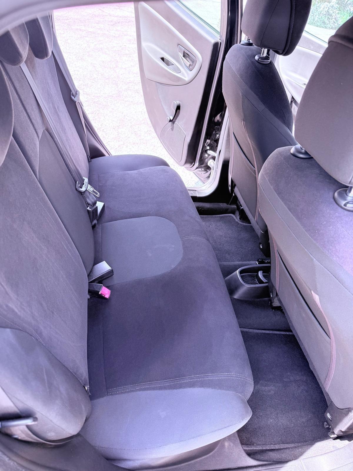 Lancia Ypsilon 1.3 MJT 16V 95 CV 5 porte Ok neopatentati