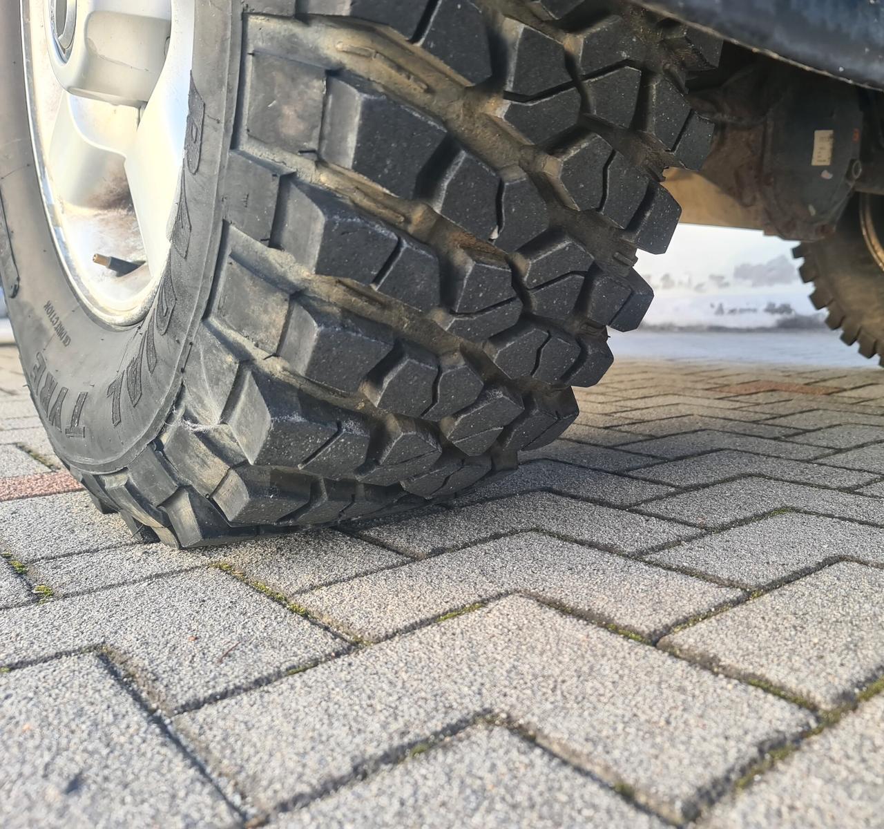 Nissan Navara 4x4 2.5 TD King Cab